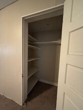 221 E Lincoln Ave in New Castle, PA - Building Photo - Building Photo