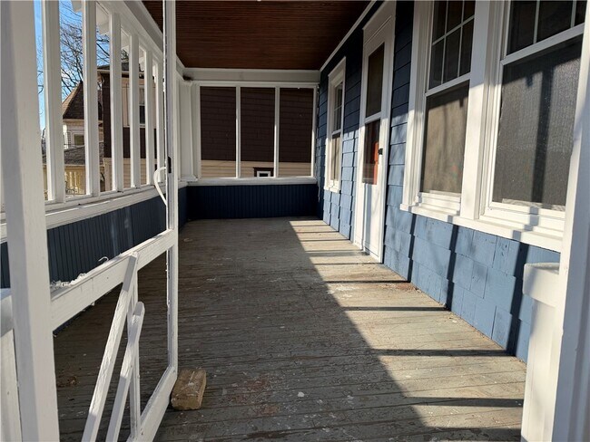 6 Thorn St in Oneonta, NY - Building Photo - Building Photo