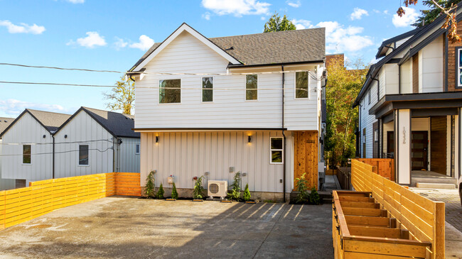 10358 Wallingford Ave N, Unit 10338 Wallingford Ave N in Seattle, WA - Building Photo - Building Photo