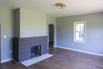 179 State St in Hillsdale, MI - Building Photo - Building Photo