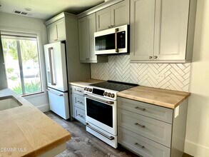 1735 Orinda Ct in Thousand Oaks, CA - Building Photo - Building Photo