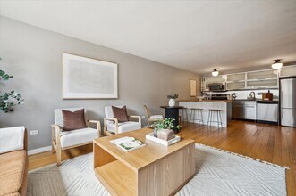 75 N Emerson St, Unit 104 in Denver, CO - Building Photo - Building Photo