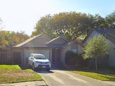 4406 Knollchase in San Antonio, TX - Building Photo - Building Photo
