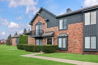 Pilgrim Village - Canton, MI in Canton, MI - Building Photo - Building Photo