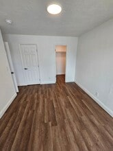 9527 Kelley Dr, Unit 9527 in Stockton, CA - Foto de edificio - Building Photo