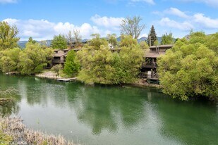 130 Miles Ave in Whitefish, MT - Building Photo