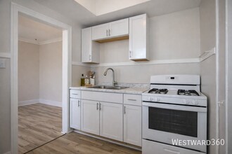 6704 S Wood St in Chicago, IL - Building Photo - Building Photo