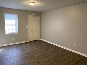 29 Rossfield Cv, Unit R in Jackson, TN - Building Photo - Building Photo