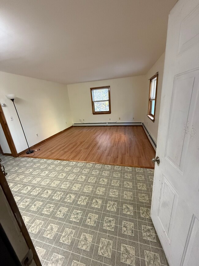 16 Old Town Rd Ext, Unit 2 in Beacon, NY - Building Photo - Building Photo