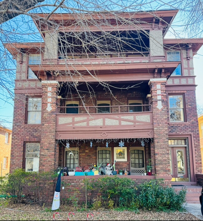 4920 Victor St in Dallas, TX - Building Photo - Building Photo