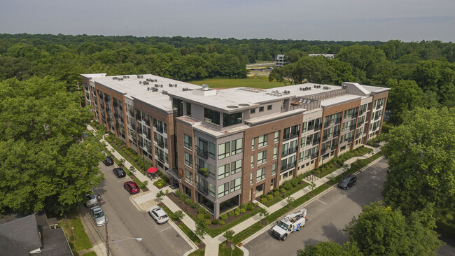 Park 66 Flats in Indianapolis, IN - Foto de edificio - Building Photo