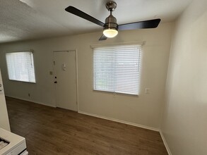 5102 Inglewood Blvd, Unit 1 in Culver City, CA - Building Photo - Building Photo
