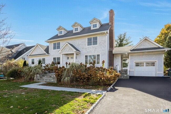 46 Cook Rd in Stamford, CT - Building Photo - Building Photo