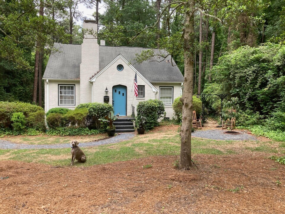 325 Midland Rd in Southern Pines, NC - Building Photo