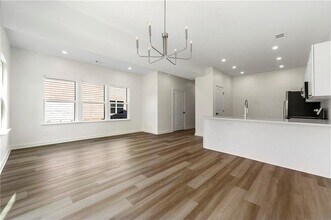 3607 Brycewood Dr in Decatur, GA - Building Photo - Building Photo