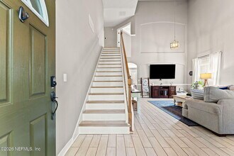 563 Longmill Ln in Orange Park, FL - Building Photo - Building Photo