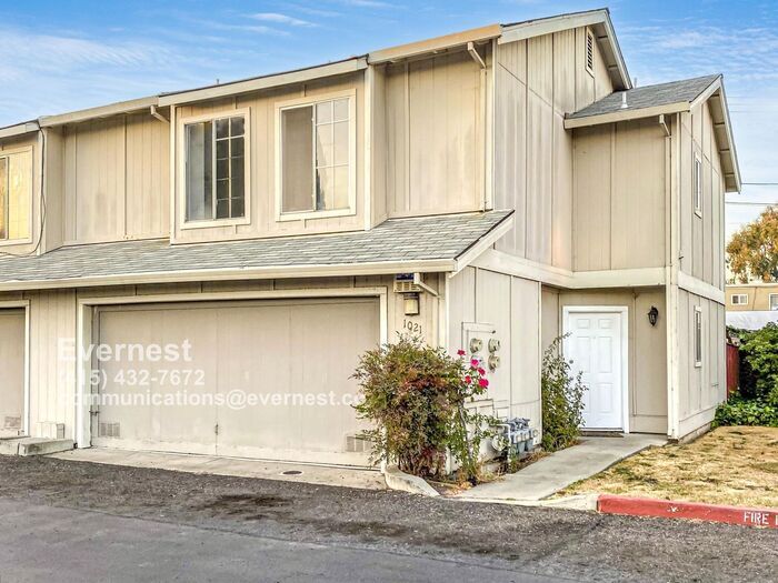 1021 Evans Ct in Hayward, CA - Building Photo