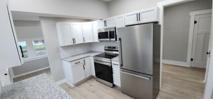 714 Vine St in Chillicothe, MO - Building Photo - Building Photo