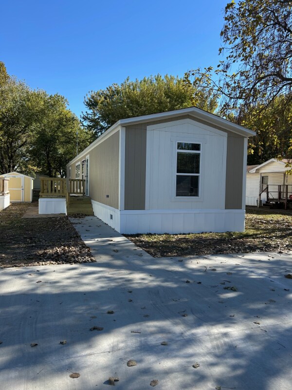 161 Sawyer St in Lexington, OK - Foto de edificio - Building Photo