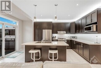 2218 Watercolours Way in Ottawa, ON - Building Photo - Building Photo