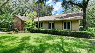 10890 SW 83rd Ave in Miami, FL - Building Photo - Building Photo