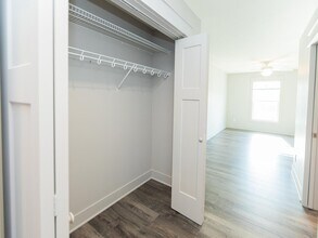 1240 W Rangeview Cir in Bloomington, IN - Building Photo - Building Photo