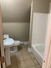 218 S St Clair St, Unit 3 in Pittsburgh, PA - Building Photo - Building Photo