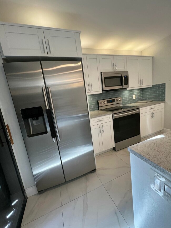 property at 2101 21st Ln