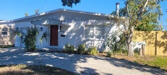 4027 Huntington St NE in St. Petersburg, FL - Building Photo