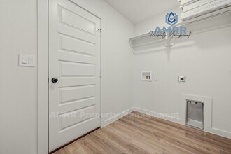 2025 Cottonwood Ave in Wolfforth, TX - Foto de edificio - Building Photo