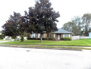 11903 NW 9th Rd in Gainesville, FL - Building Photo - Building Photo