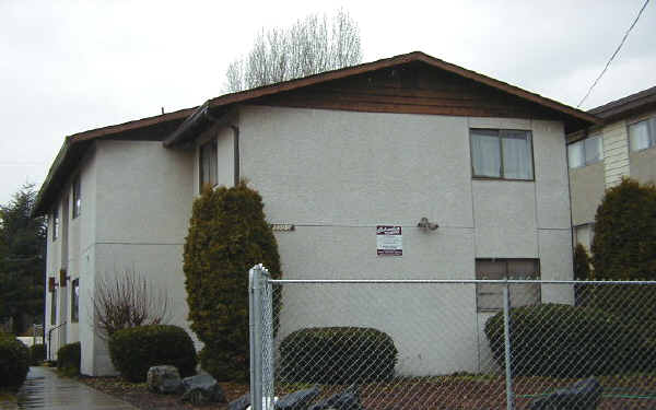 9009 17th Ave SW in Seattle, WA - Foto de edificio