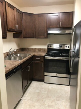 Monona Village Apartments in Monona, WI - Building Photo - Building Photo