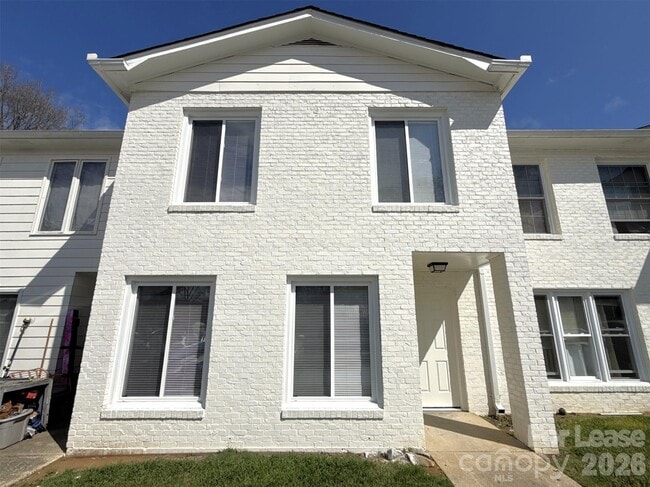 property at 300 N Main St