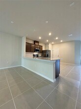 105 Violet Vine Ln in Oviedo, FL - Building Photo - Building Photo