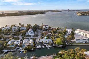 31 Lands End Ln in Sarasota, FL - Building Photo