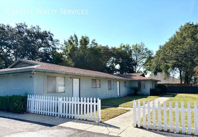 property at 322 Pelham Rd