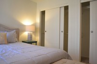 Edgewater Isle Apartments