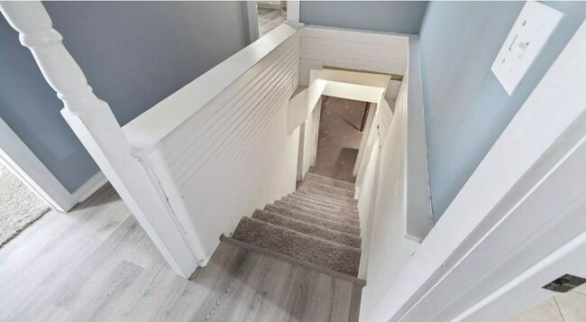 property at 1219 Lawn Ave