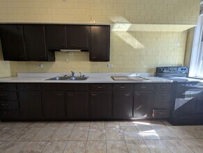 2016 Allen Ave-Unit -2018 in St. Louis, MO - Building Photo - Building Photo