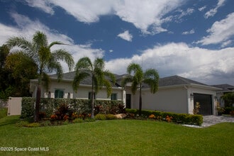 4305 Negal Cir in Melbourne, FL - Building Photo - Building Photo