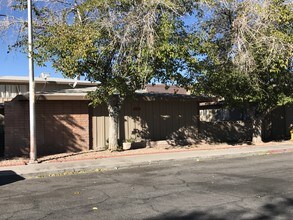 3217 Arlene Way in Las Vegas, NV - Foto de edificio - Building Photo