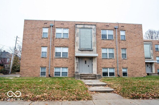 140 E 19th St in Indianapolis, IN - Foto de edificio - Building Photo