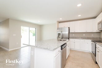 167 Southern Breeze Lp in Winter Haven, FL - Building Photo - Building Photo