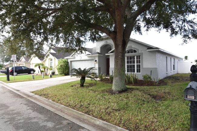 233 Purslane Pass in Davenport, FL - Building Photo - Building Photo