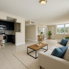 2016 Bay Dr in Miami Beach, FL - Building Photo - Building Photo