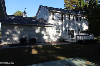 103 Line Boat Ln in Swansboro, NC - Building Photo - Building Photo