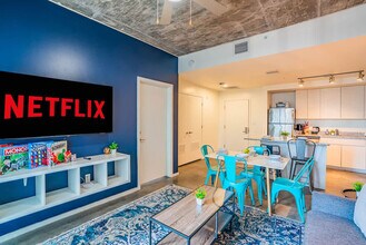 333 E Roosevelt St in Phoenix, AZ - Building Photo - Building Photo