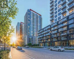 1360 Carling Ave in Ottawa, ON - Building Photo