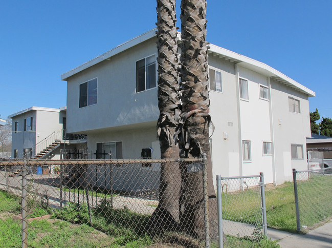 7817 Scout Ave in Bell Gardens, CA - Building Photo - Building Photo